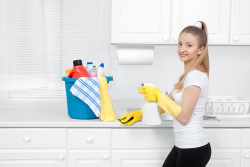 Inspection and tailored carpet cleaning methods for different carpet types